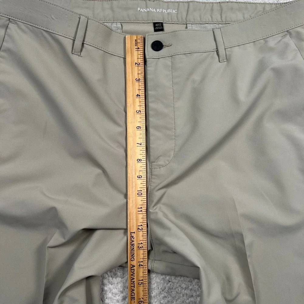 Banana Republic Pants Men's 40x31 Performance Chino‎ Straight Golf Casual Travel